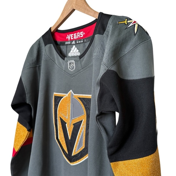 Vegas Golden Knights Adidas Hockey Jersey Marchessault #81 Size S/M Gray NHL - Picture 3 of 12